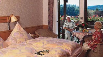 Pension Zur Schonen Aussicht Hallenberg Εξωτερικό φωτογραφία